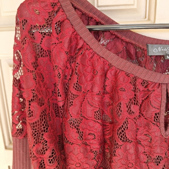 Nicole Sabbattini Elegant Lace Women's Top in Burgundy SzM - Picture 6 of 9